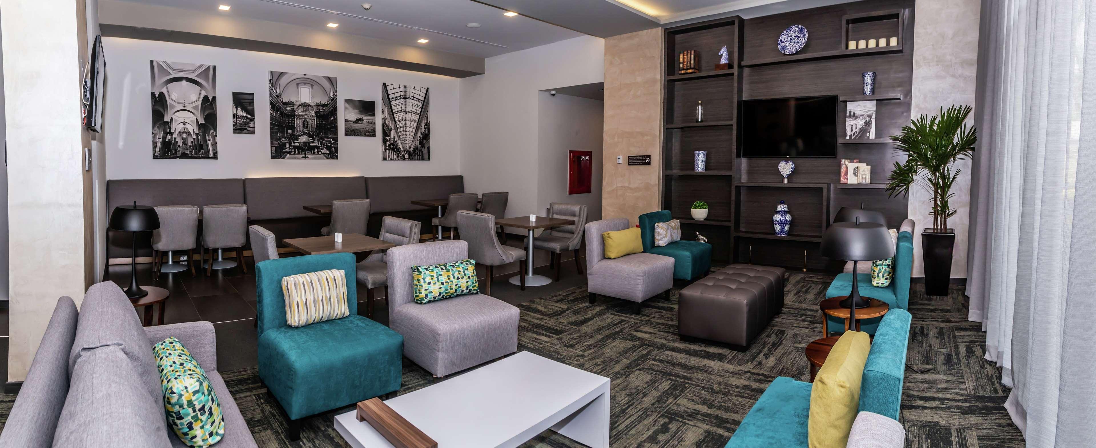 Hampton Inn & Suites By Hilton Πουέμπλα Εξωτερικό φωτογραφία